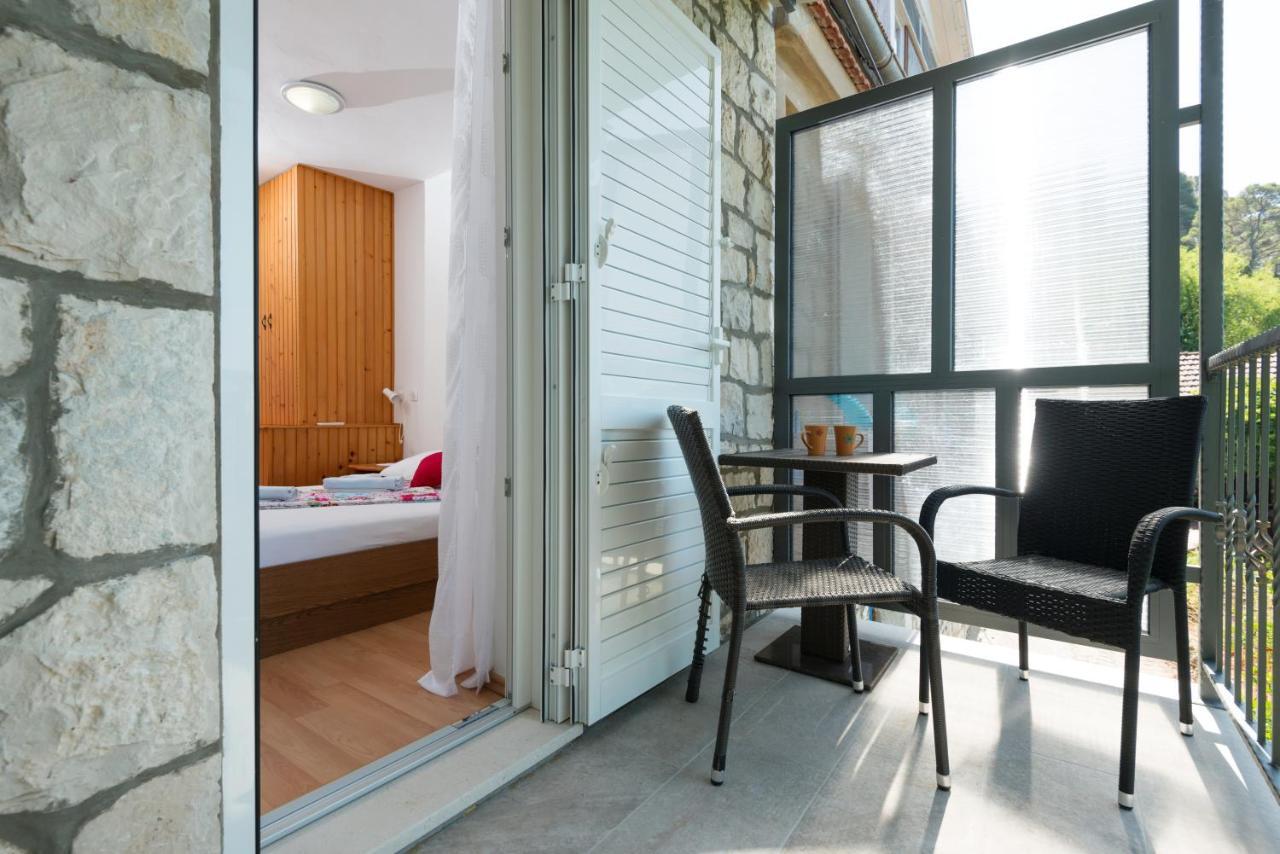 Guesthouse Pavla Govedari Екстер'єр фото